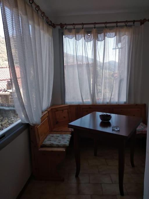 Casa Stefano Apartment Ceriana Luaran gambar